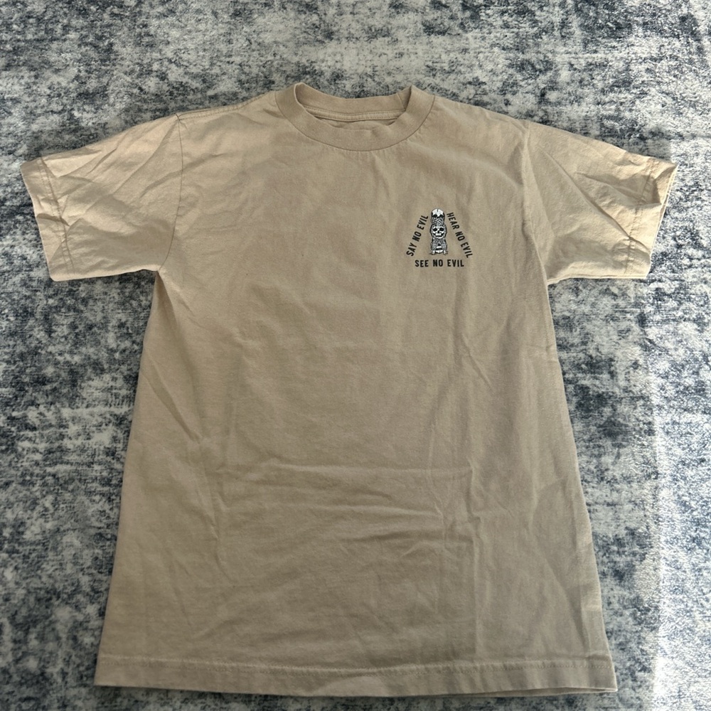 Men's Tan Graphic T-Shirt